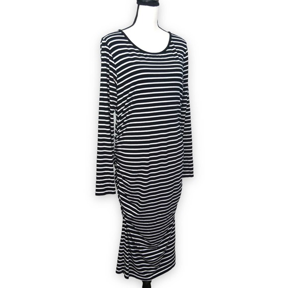 Isabella Oliver Dresses & Skirts - Isabella Oliver Black White Stripe Maternity Dress Size 4 U.S. Sz 10 Long Sleeve
